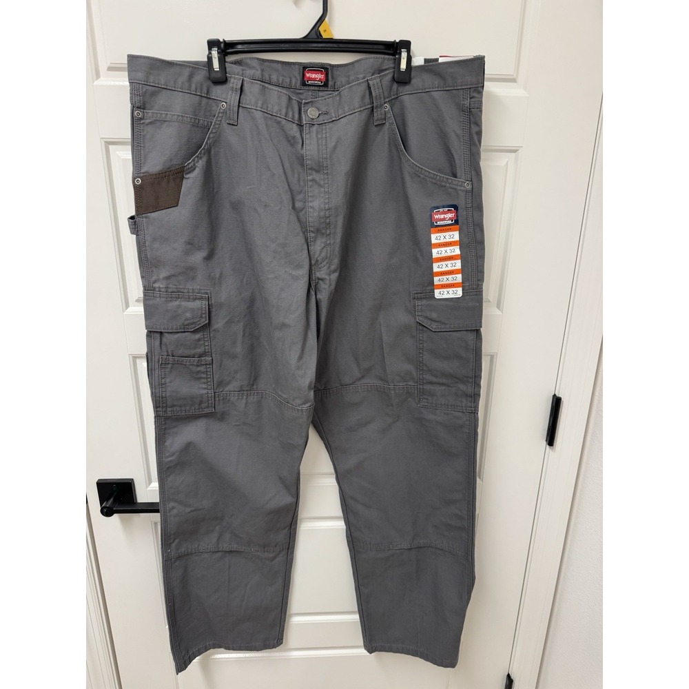 Wrangler Workwear Mens 42x32 Ranger Relaxed Fit Cargo Pants Gray 10WMWR1GR NWT